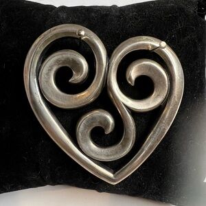 James Avery Large Sterling Silver Swirl Heart Pendant